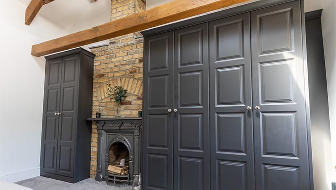 9 Alcove Wardrobe Ideas that add style to your room