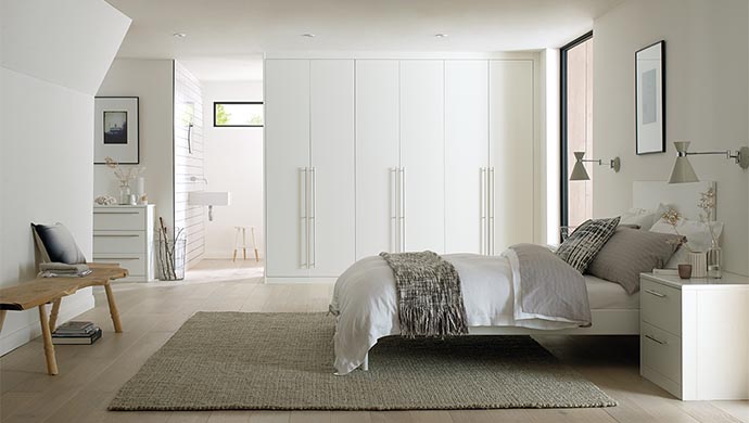 20 Cosy Bedroom Ideas: Create a Warm and Inviting Space | Sharps