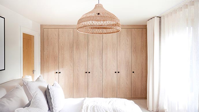 Nordic Oak manhattan fitted wardrobes