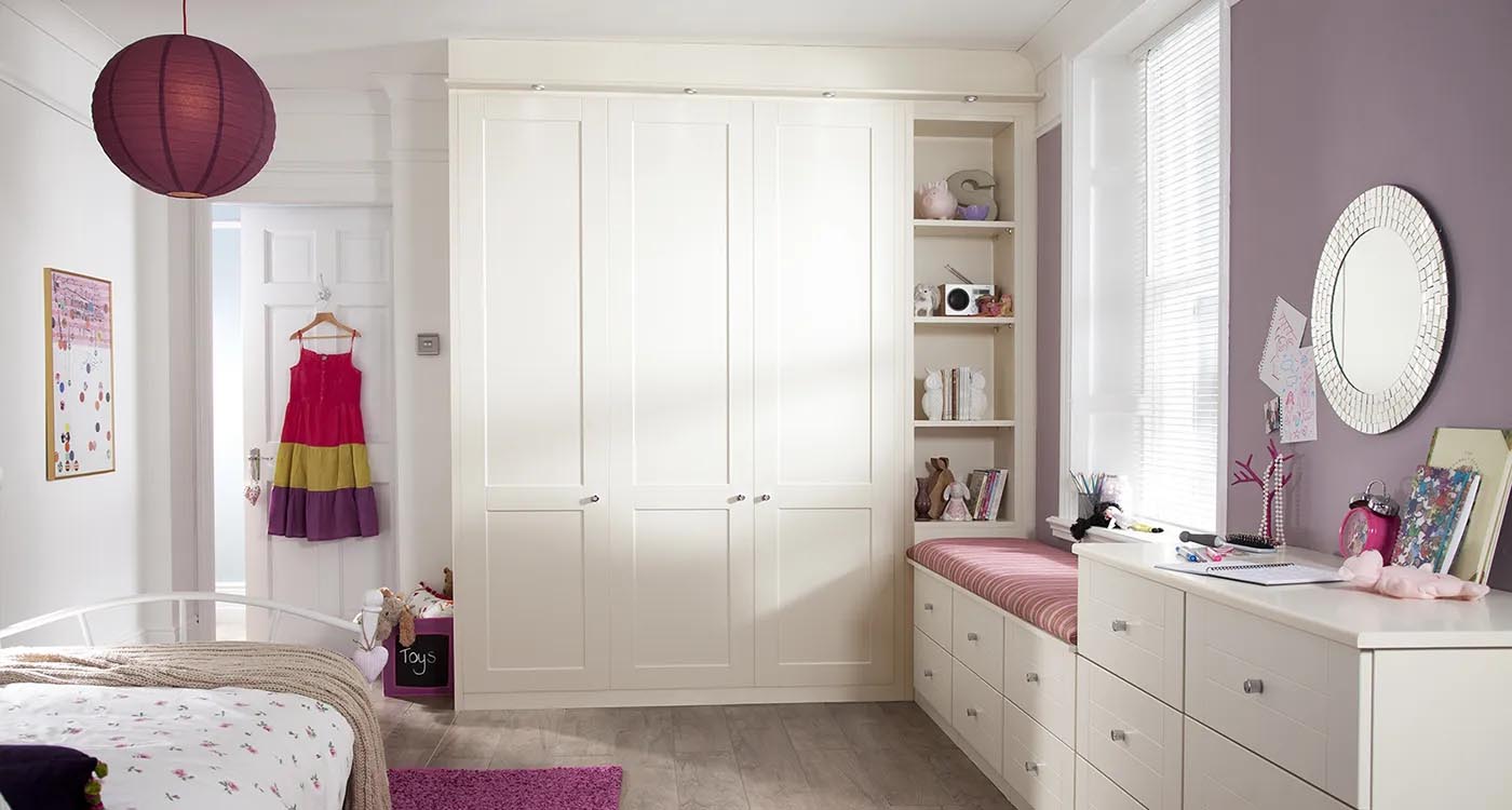 Childrens’ Bedroom Fitted Wardrobes & Furniture Sharps